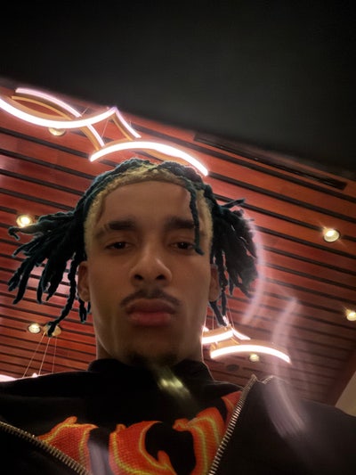 Room wanted in Tarzana, Los Angeles, CA Main Photo