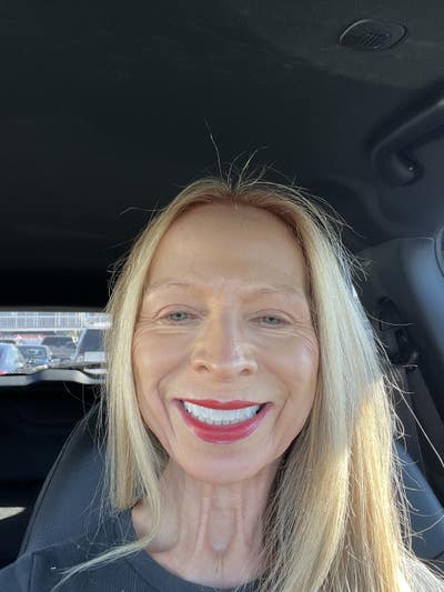 Reliable woman looking for Laguna Niguel room Main Photo