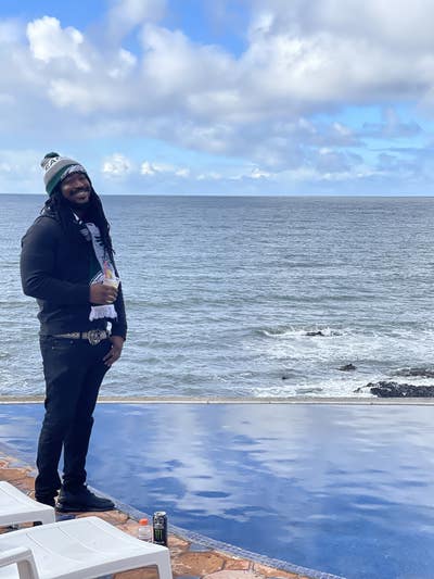 32 year old male looking for a room in Laguna Main Photo