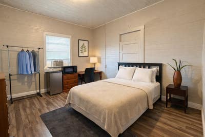 Furnished Room in Ybor City Main Photo