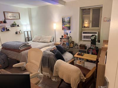 Large Sun-Filled Bedroom in Stuyvesant Town | 3BR  Main Photo