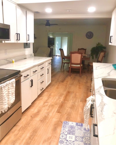 Clean Furnished Bedroom w Private Bathroom  Main Photo