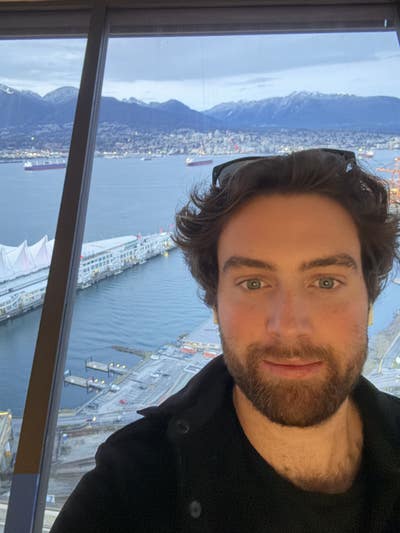 26 year old male looking for Santa Monica room Main Photo