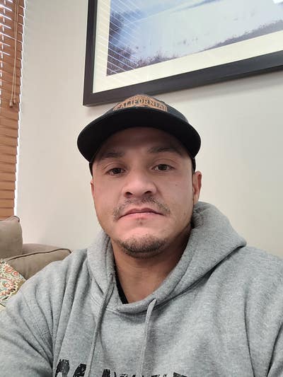 Reliable man looking for Northridge room now Main Photo