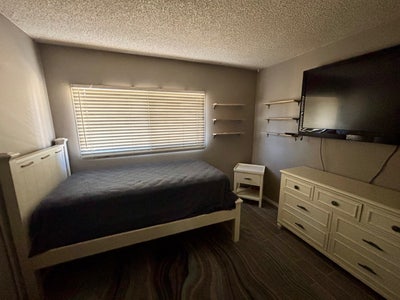 Townhouse - Married Couple Main Photo