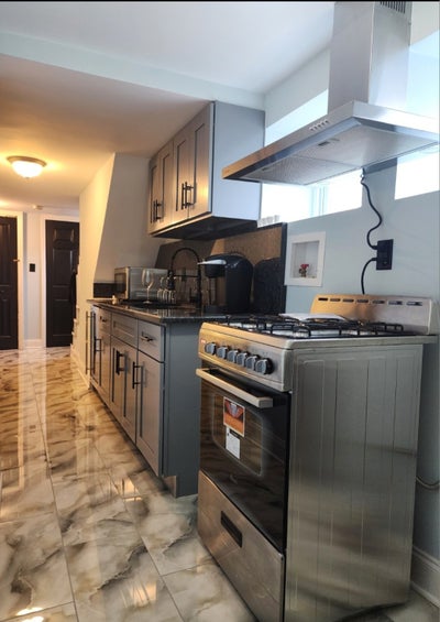 Luxury One Bedroom Main Photo