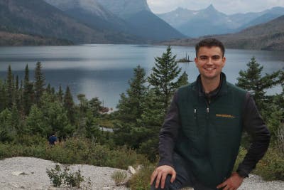 Looking to Team Up Main Photo