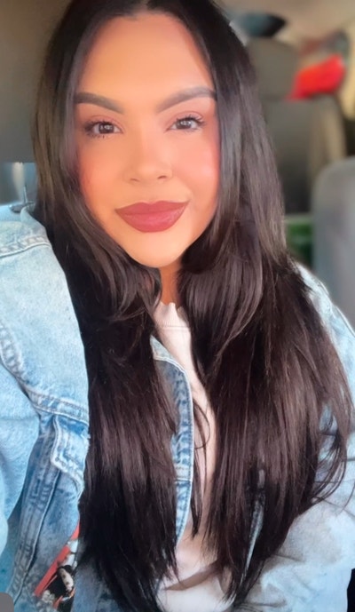 34 year old female looking for Granada Hills room Main Photo