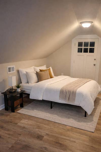  Cozy & Modern Baltimore Retreat 🛋️  Newly Renova Main Photo