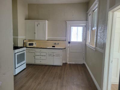 1Bd1Ba Great Dwntn Loc Victorian Classic Rev (#1R) Main Photo