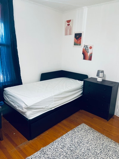 Fully furnished Studio unit 1B Main Photo