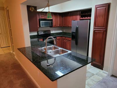 1 bed bath condo in Houston Medical Center Main Photo