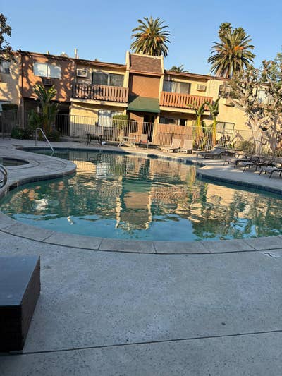 One BR condo for lease  Main Photo