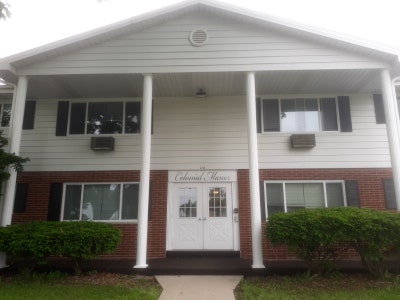 Charming 1 Bed 1 Bath Apartment in Watertown_Avail Main Photo