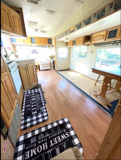 1 BD 1 BA  Main Photo