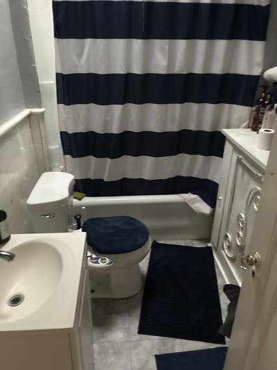 Room for rent in peaceful home  Main Photo