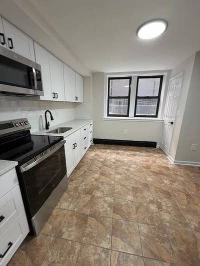 Beautiful 1 Bedroom Apartment Now Available In Eas Main Photo