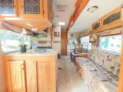 National MV  Main Photo