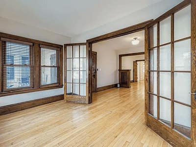 Room for Rent! Queer/creative space Main Photo