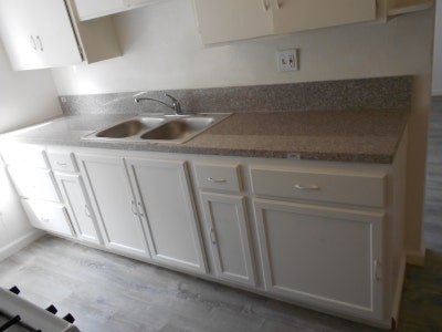 Midcitymiracle Mile,Huge,Bright,1 Bd and 1 Bath Main Photo