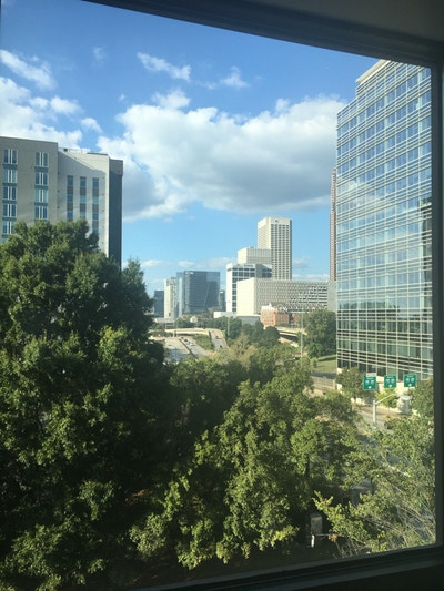 Modern highrise unit in Atlanta | 115 W Peachtree  Main Photo