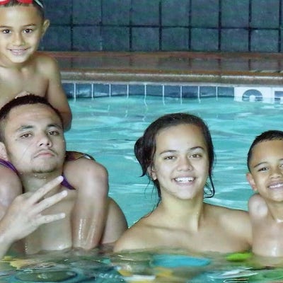 Student looking for a room in Moorpark now Main Photo