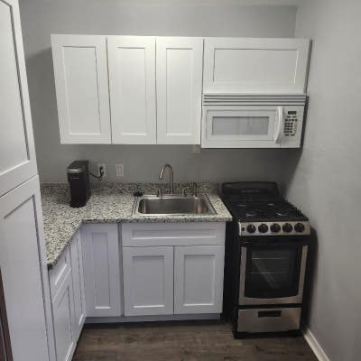 Katy Apartment  1 Bedroom Bath_All Bills Paid  Main Photo