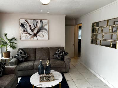 Albores Apartments Main Photo