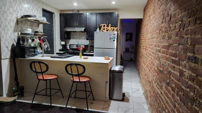 Roommate Needed in large apartment in Ridgewood! Main Photo