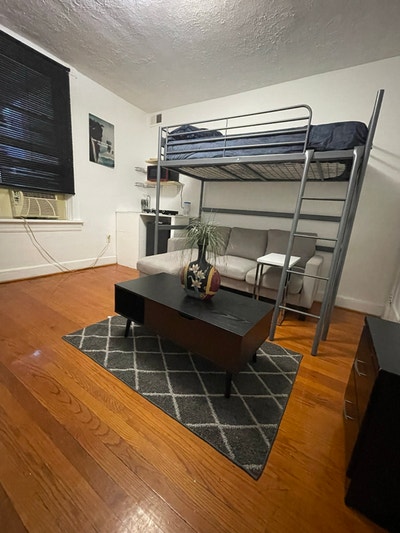 Fully furnished Private studio  Main Photo