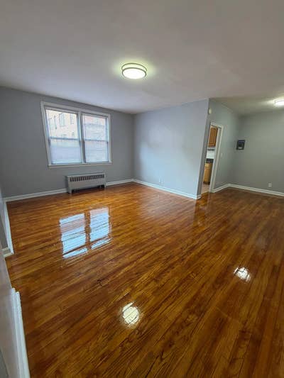 Beautiful Studio Apartment Now Available In East O Main Photo