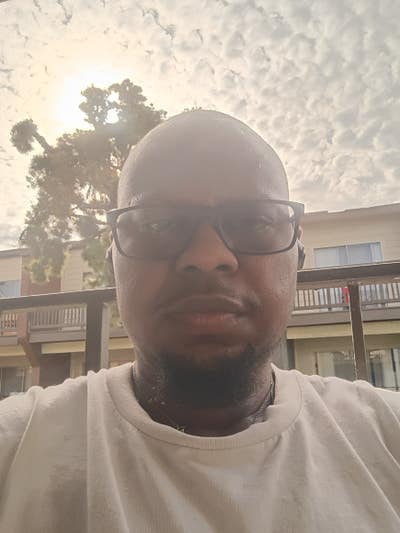 Responsible man looking for Los Angeles room Main Photo