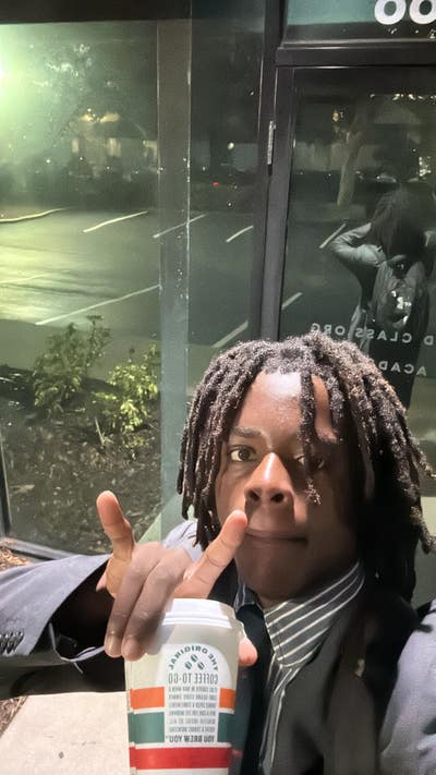 Professional Male seeks a small or large room Main Photo