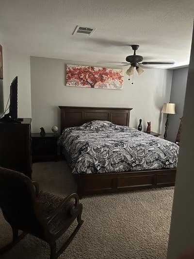 1 furnished room with shared bath for rent  Main Photo