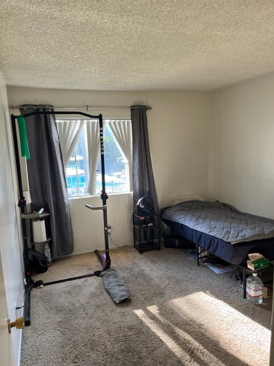 Room for Rent Pacific Beach Main Photo