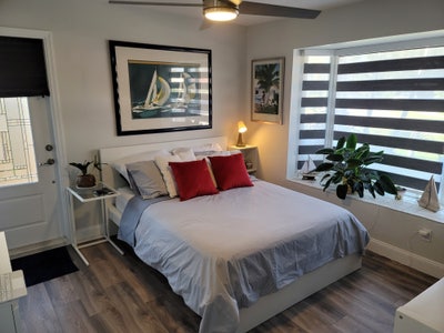 Cozy room Main Photo