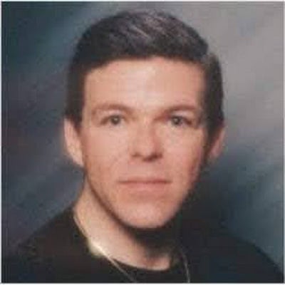 Professional Male seeks a small or large room Main Photo