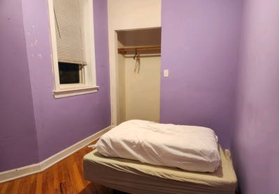 Large, Available Room in Logan Square Main Photo