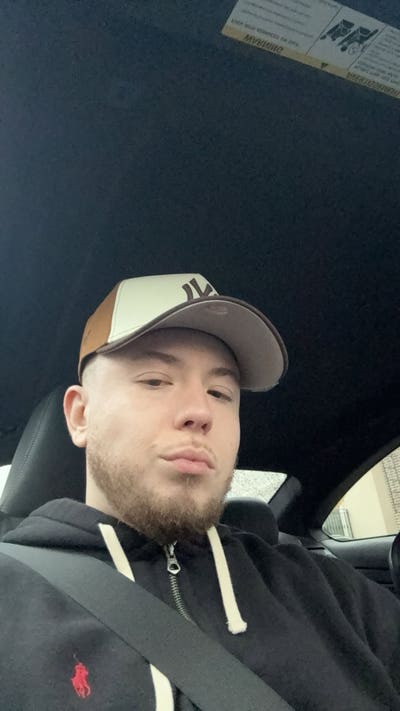 Room wanted in Miami Main Photo