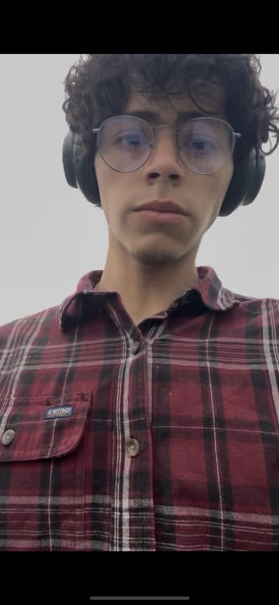 Room wanted in San Antonio Main Photo