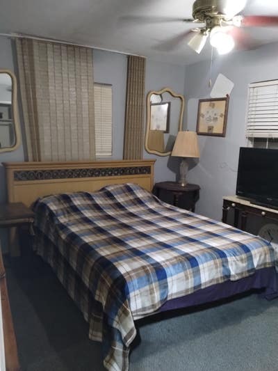 Looking clean male must share cleaning house kitc Main Photo