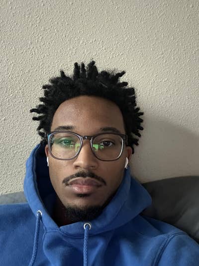 Room wanted in Houston Main Photo