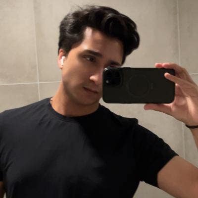 Student looking for private room near PCC Main Photo