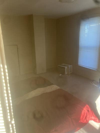 Comfortable, Safe and clean space.  Main Photo