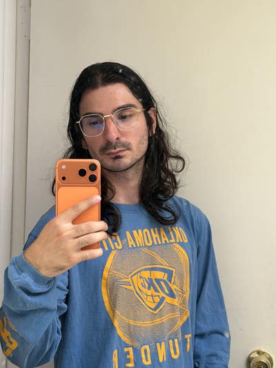 Male looking for a room in West Covina area Main Photo