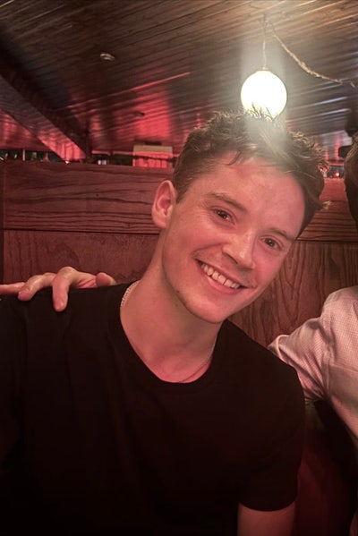 Fashion worker looking for a room in LA Main Photo