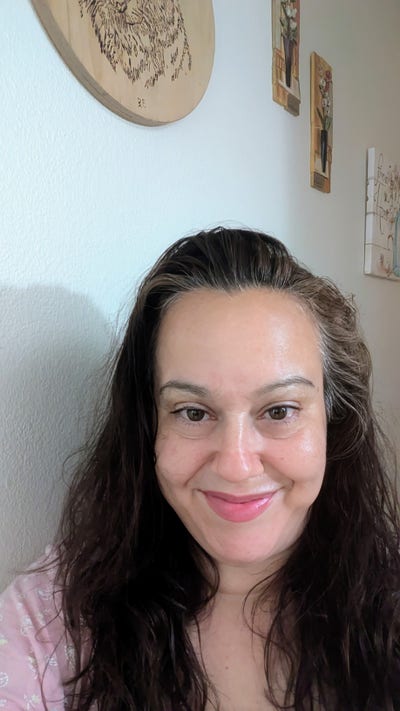 47 year old female in need of a room to rent Main Photo