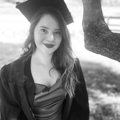 30 year old female looking for Gardena room Main Photo