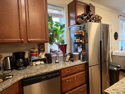 Summer sublet - 1 room available near metro Main Photo