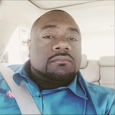 Reliable 45 year old looking for a room now Main Photo